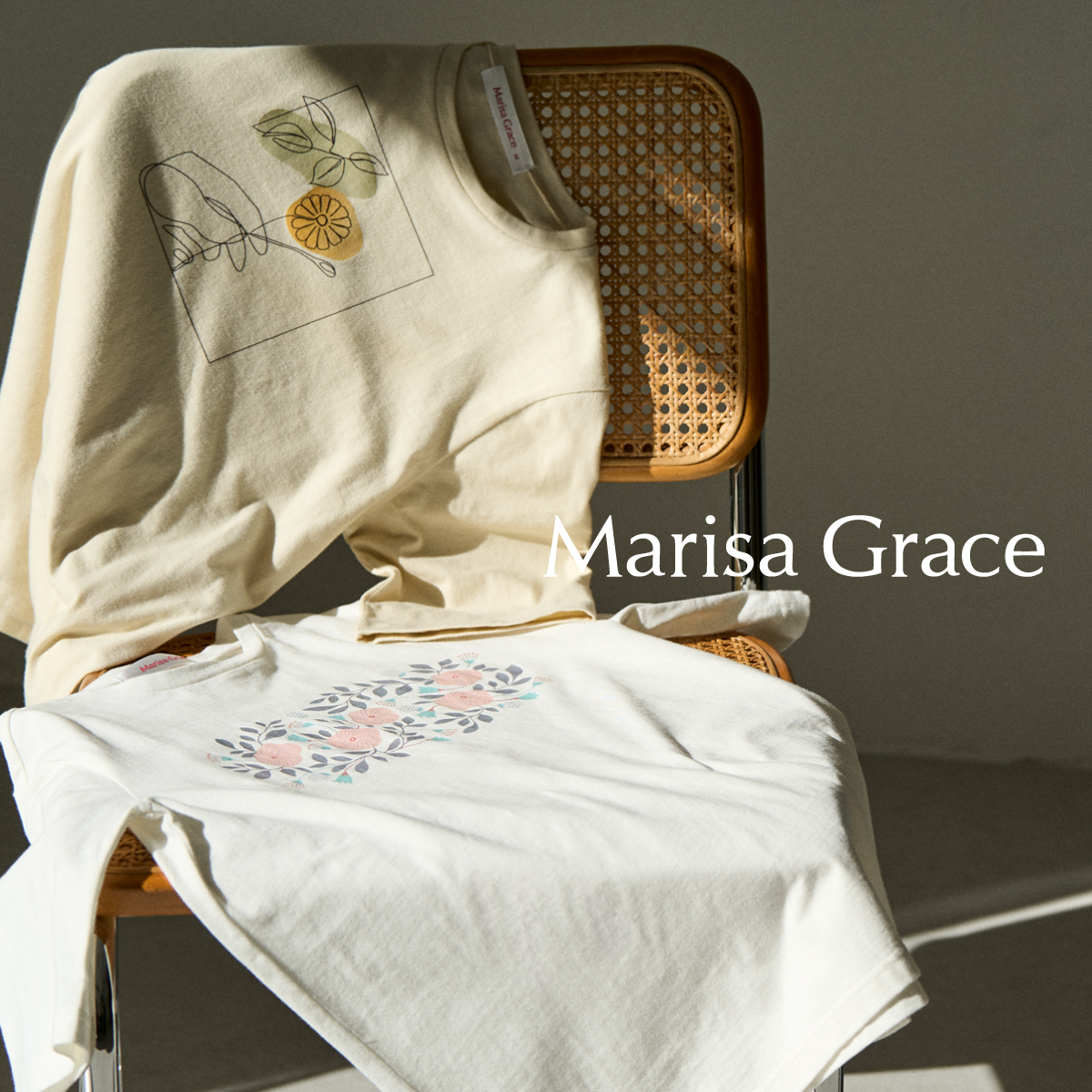 Marisa Grace  クリエイター方とコラボレーションしたカットソーを発売